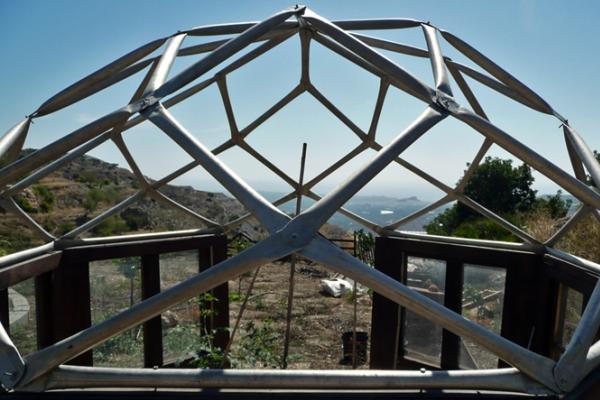 Zome con estructura reciclada